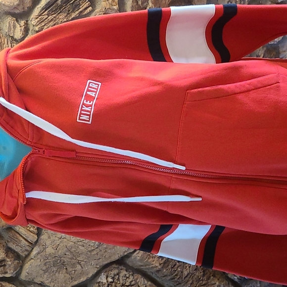 NIKE AIR 2 PC SWEATSUIT...#(129) - Picture 3 of 7